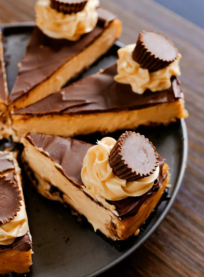 Chocolate Peanut Butter Cup Cheesecake