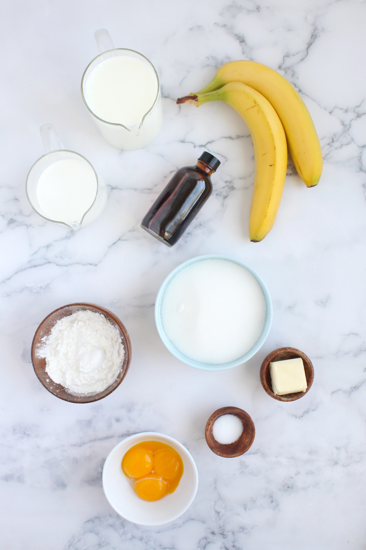 Ingredients you need to make banana cream pie.